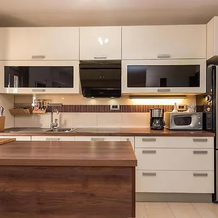 Awesome In Privlaka With 3 Bedrooms