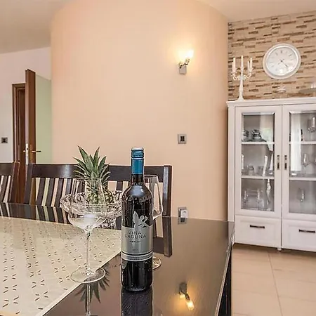 Awesome In Privlaka With 3 Bedrooms *