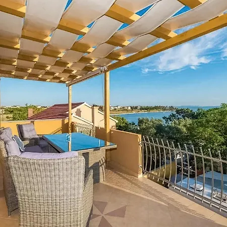 Awesome In Privlaka With 3 Bedrooms * Privlaka (Zadar)