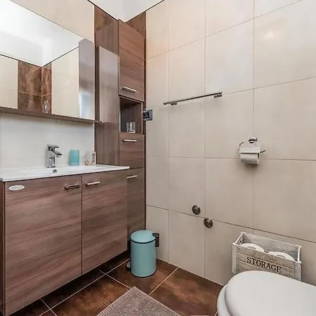 Awesome In Privlaka With 3 Bedrooms Lägenhet *